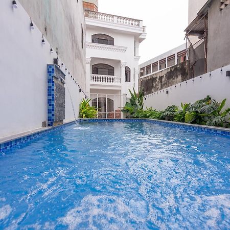 Villa 16 Nh - Di Bo Ra Bien Thuy Van 200 Met - Free Bida - Phong Karaoke - Xong Hoi 头顿 外观 照片