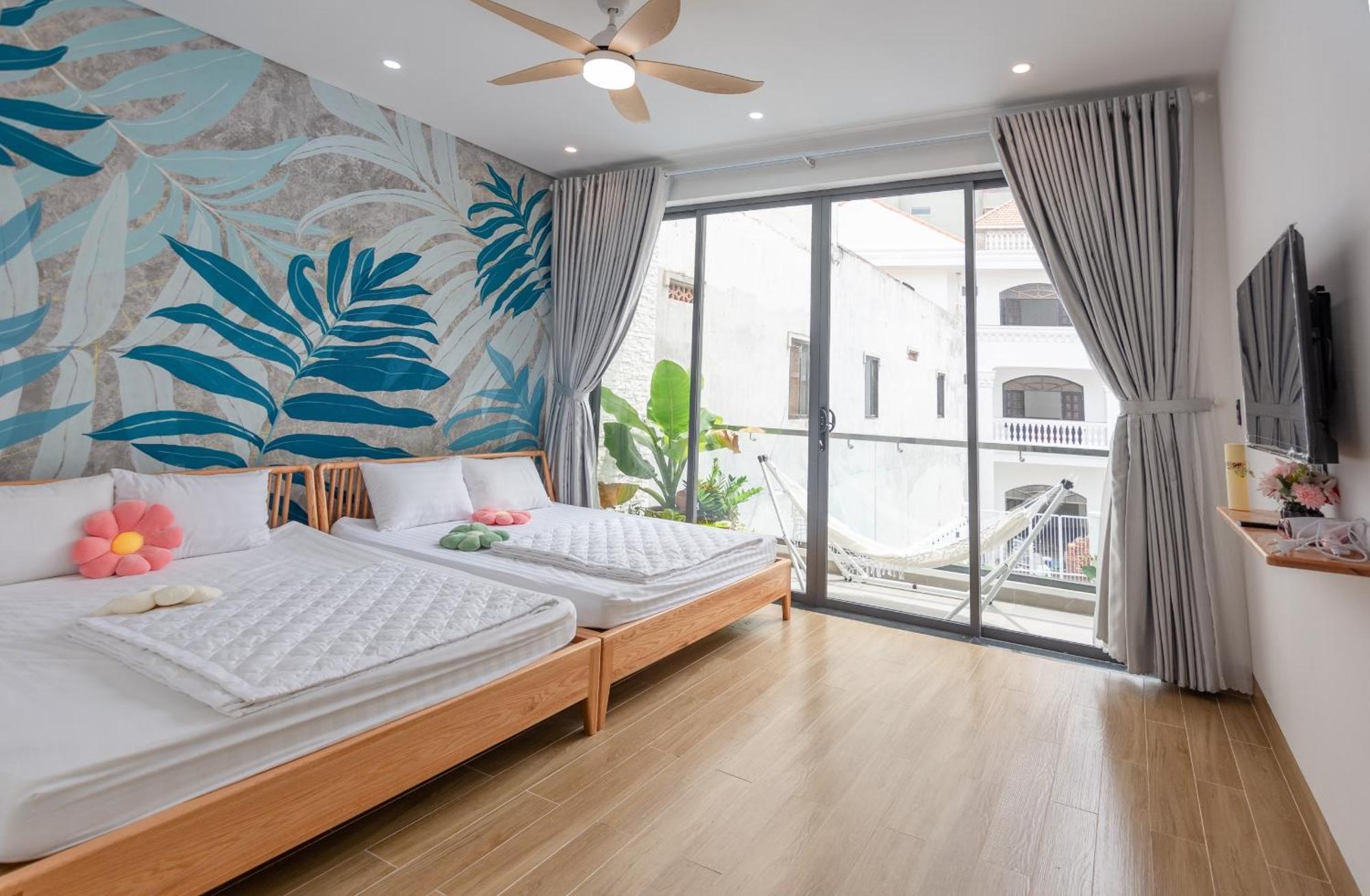 Villa 16 Nh - Di Bo Ra Bien Thuy Van 200 Met - Free Bida - Phong Karaoke - Xong Hoi 头顿 外观 照片